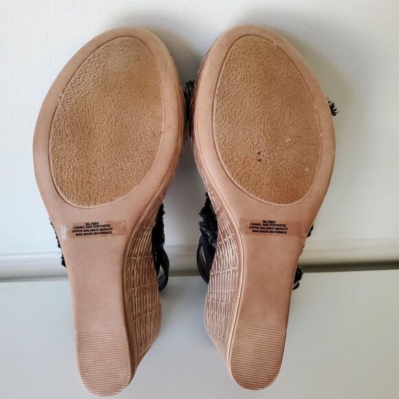 Tuscany by Easy Street “Zaira” Wedge Sandals - Picture 3 of 5